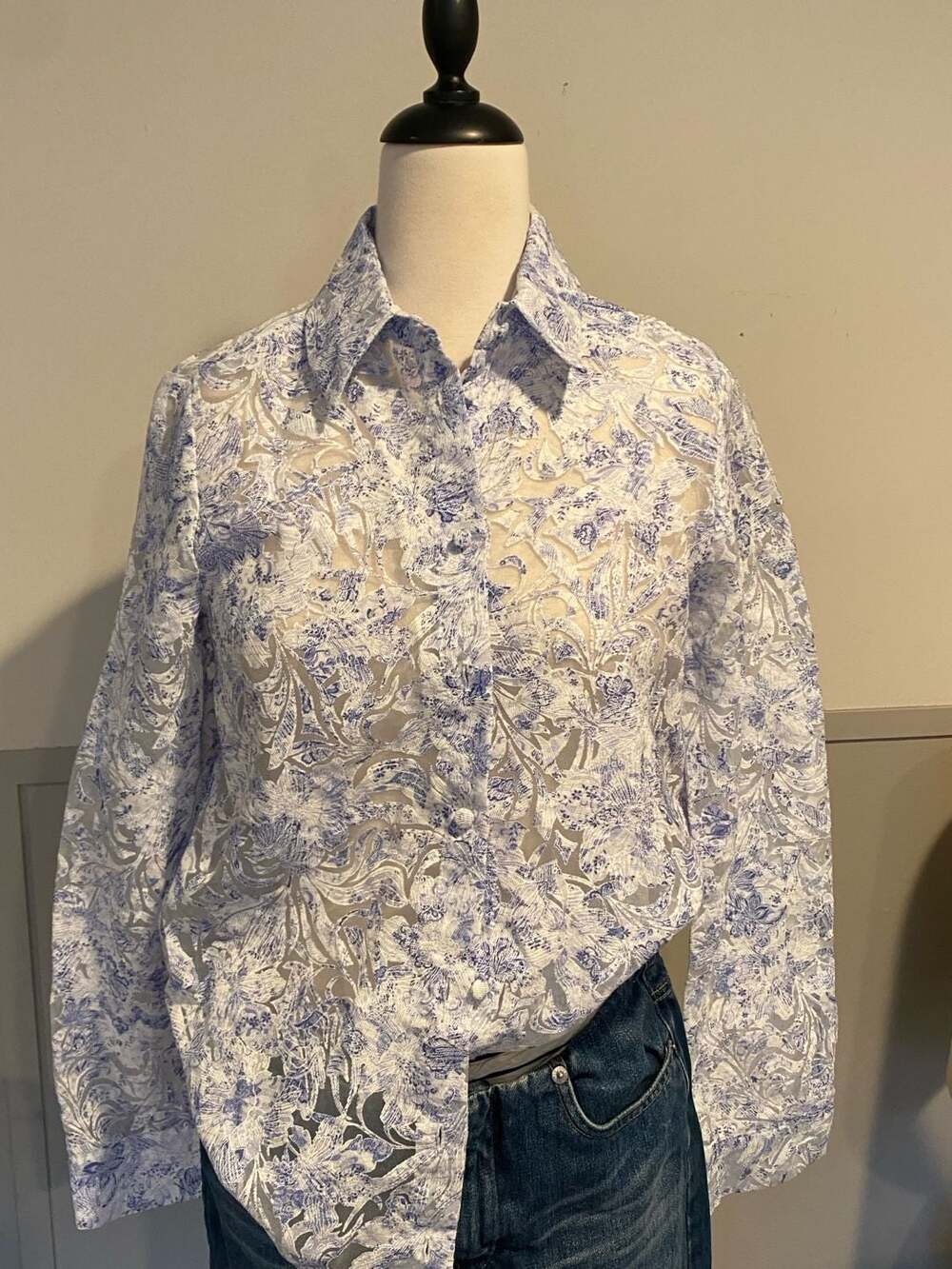 ZARA Blue White Floral Devoré Sheer Long Sleeve Button Up Shirt Size S
